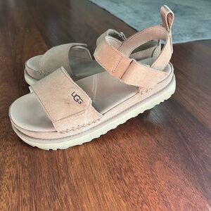 UGG Goldenstar Platform Sandals